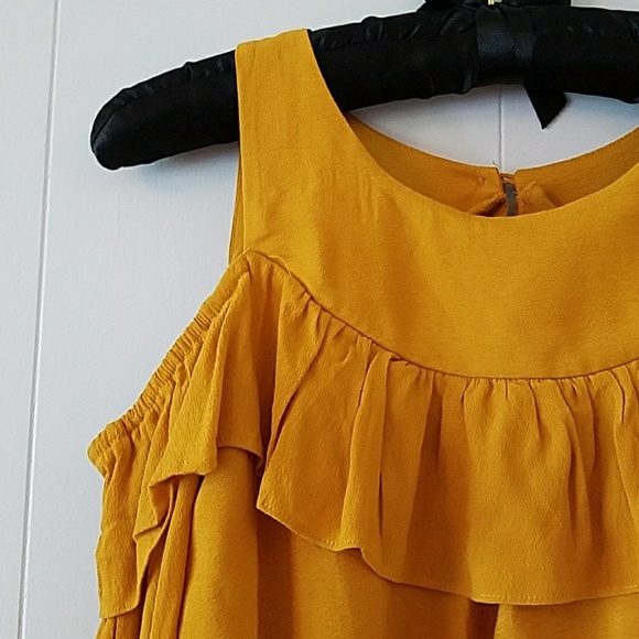 SOLD! {Anthropologie} Maeve top sz 2 - Picture 2 of 3